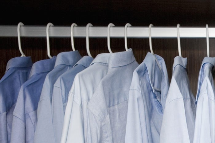 So sieht ein aufgeräumter Kleiderschrank aus.